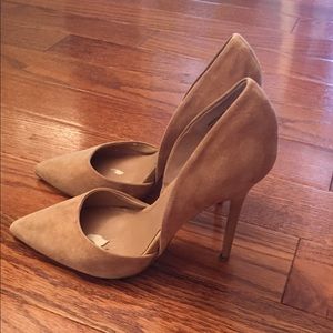 Nude suede Steve Madden d’orsay heels